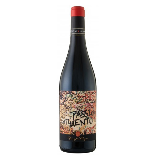 Red Wine - Romeo & Juliet Passione e Sentimento Rosso (Dried Merlot, Corvina, Croatina) 2015 75cl - Italy*