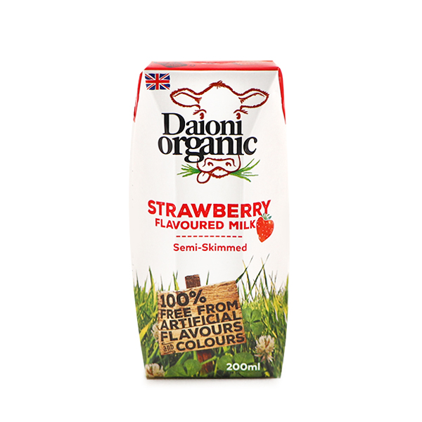 Daioni Organic UHT Strawberry Milk 200ml - UK*